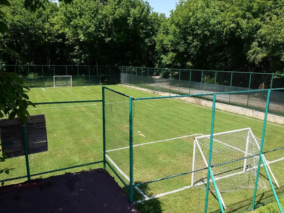 Къща За Гости "Там Край Реката " Slivek Exterior photo